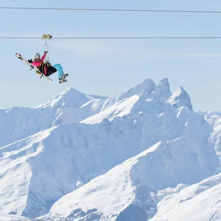 Serac - Location: Pour 4 Personnes Dans Le De La Station Mae-9079